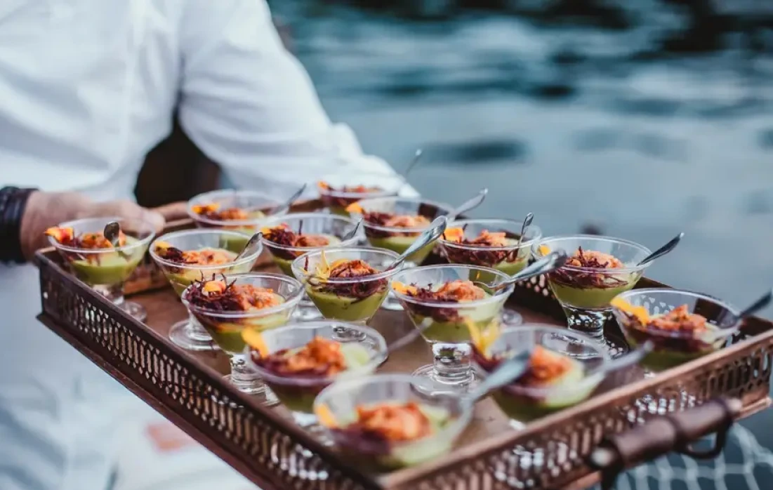 Floating Restaurant - Lunch in Urca - Image